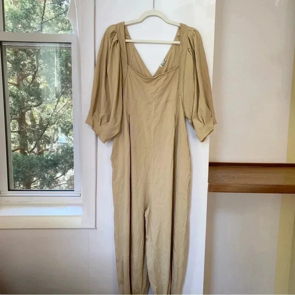 New Free People Lotta Love Jumpsuit Romper Onesie Puff Sleeve in Tan Brown Small - Picture 8 of 12